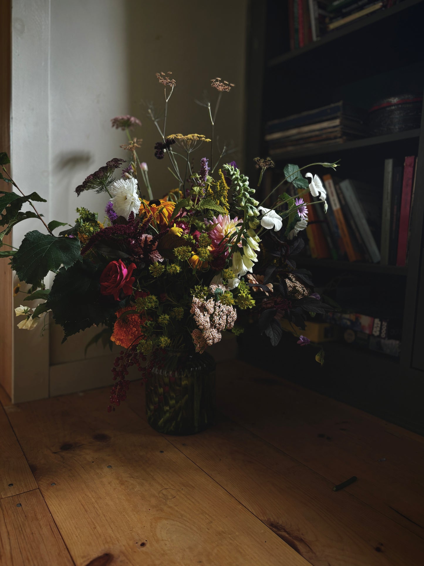 Deluxe Wedding Arrangement